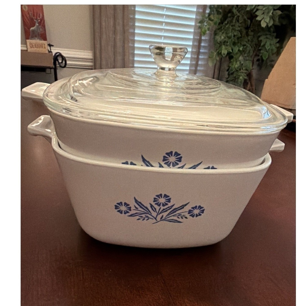 Vintage Corning Ware Blue Cornflower P-1 1/2 B P-1 3/4-B 3 Pc Set 2 Dishes 1 Lid